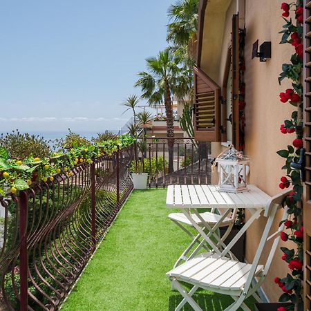 La Goccia Sul Mare Apartment Letojanni Exterior photo